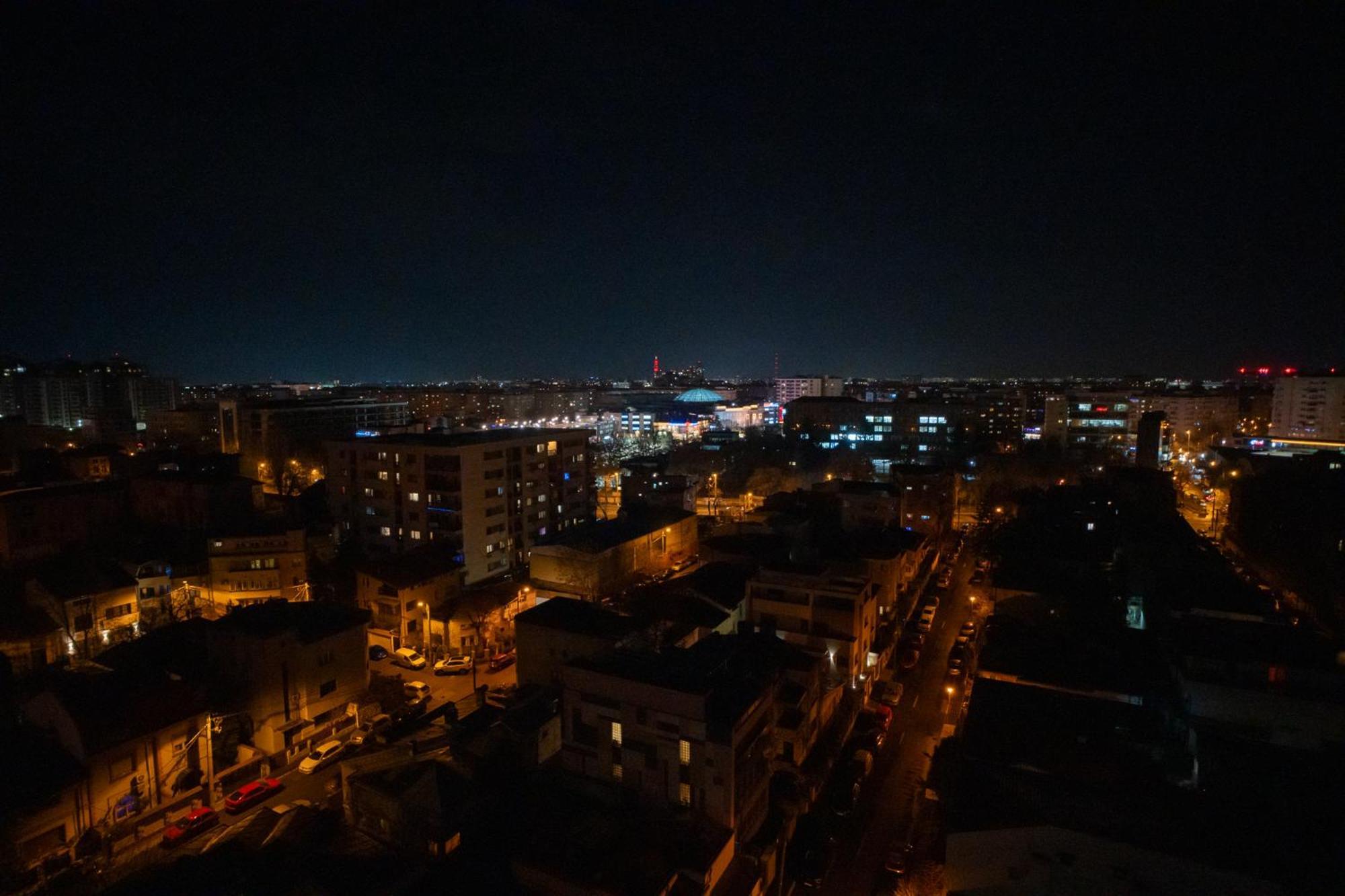 Designer'S Delight: Modern 1Br Near City Center Bucarest Extérieur photo